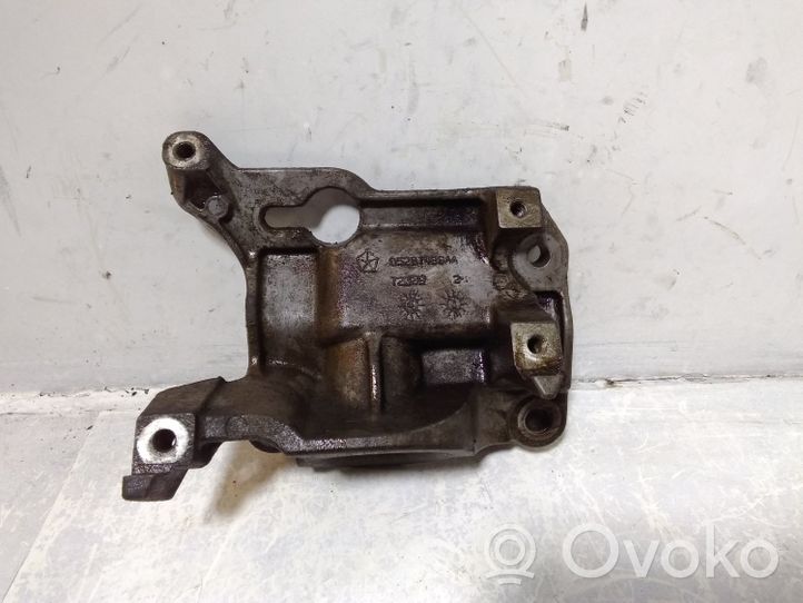 Chrysler Pacifica Support de compresseur de clim 05281486AA