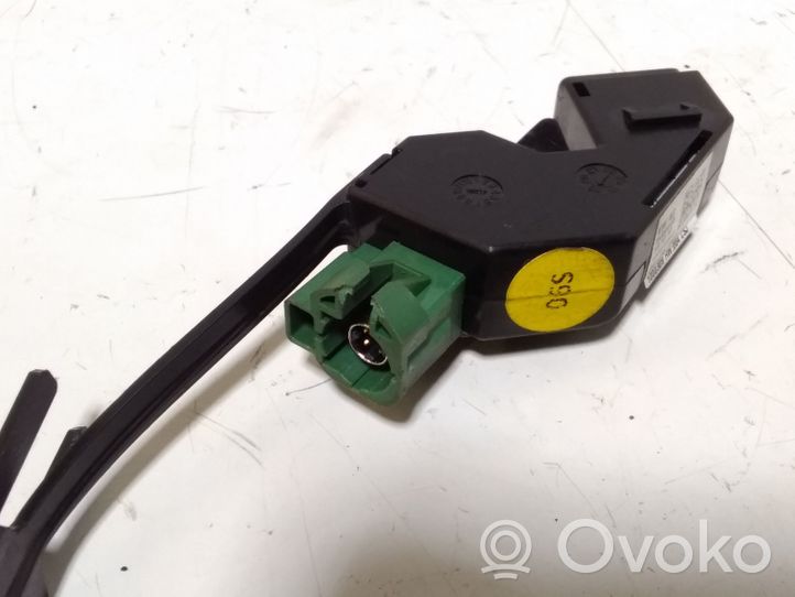 Volkswagen PASSAT B8 Connecteur/prise USB 3G8035726B