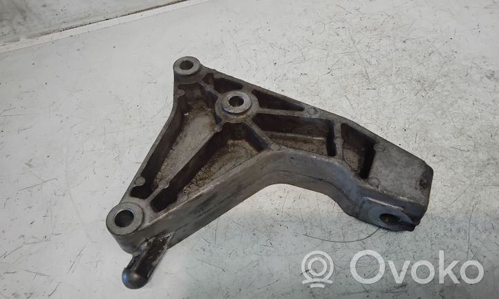 Opel Zafira A Support de boîte de vitesses 24407004