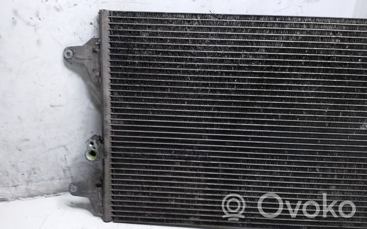 Volkswagen Sharan Jäähdyttimen lauhdutin (A/C) 7M3820298A