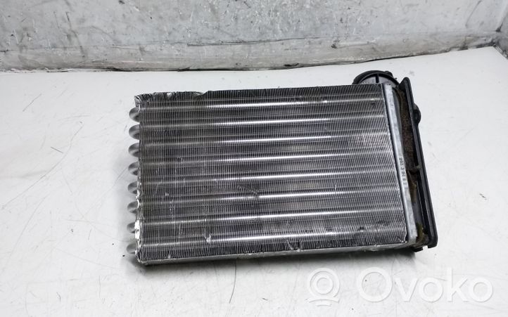 Volkswagen Polo III 6N 6N2 6NF Radiateur de chauffage 1H1819031