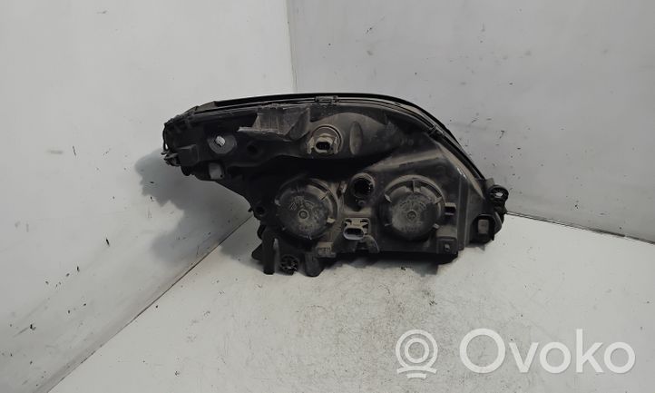 Renault Scenic RX Lampa przednia 7700432094