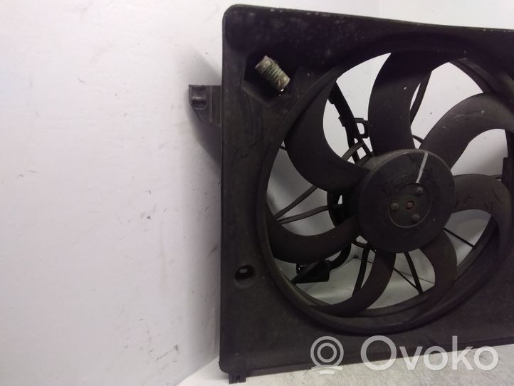 KIA Carens II Ventilatore di raffreddamento elettrico del radiatore 253801DXXX