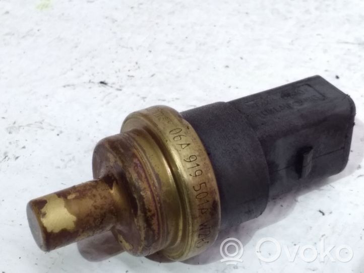 Volkswagen PASSAT B7 Sonde de température de liquide de refroidissement 06A919501A