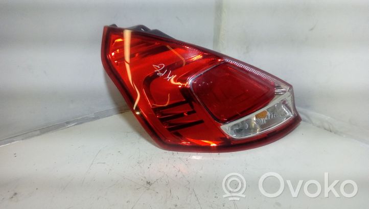 Ford Fiesta Galinis žibintas kėbule C1BB13405A