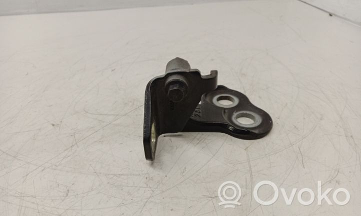 Ford C-MAX II Front door lower hinge 