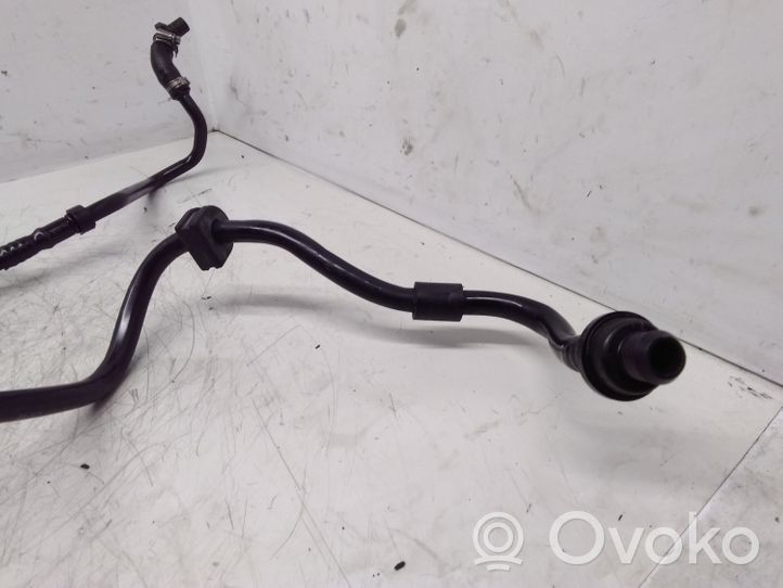 BMW 5 E60 E61 Tuyau sous vide 7789391