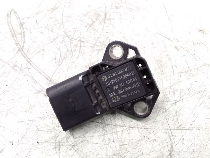 Audi A4 S4 B9 Air pressure sensor 0281002977