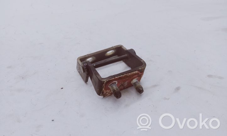 Opel Antara Tailgate/trunk/boot hinge 00J10