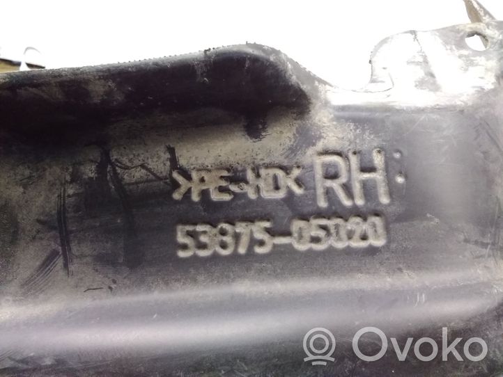 Toyota Avensis T220 Etupyörän sisälokasuojat 5387505020