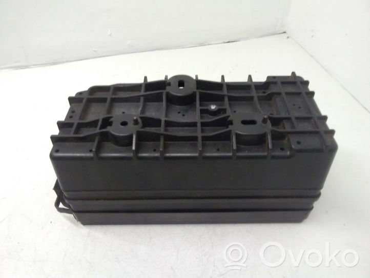 Ford Mustang V Module de fusibles 8R3T14K001AAB