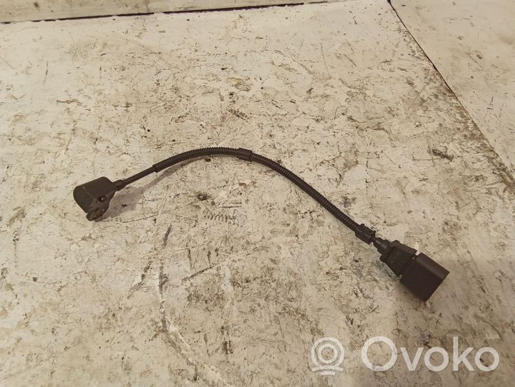 Volkswagen PASSAT CC Sensore di posizione albero a camme 03L957147A