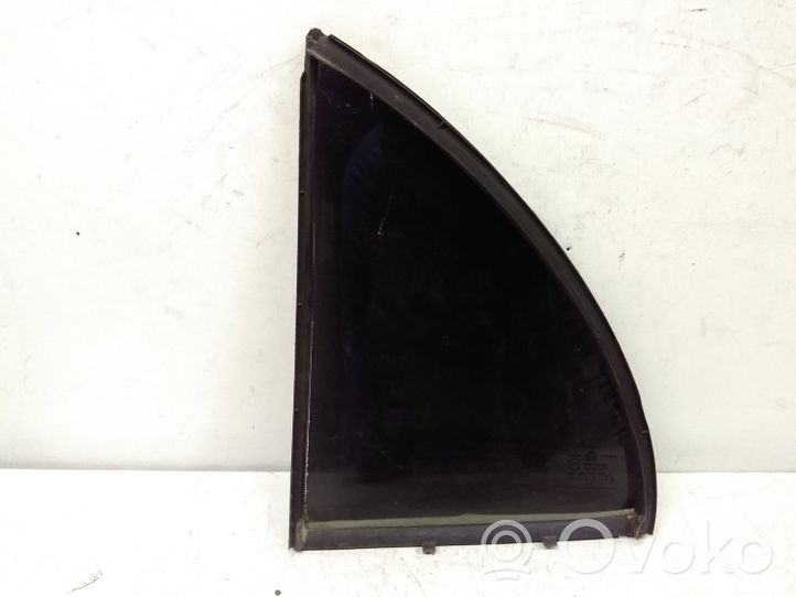 Hyundai Accent Rear vent window glass 