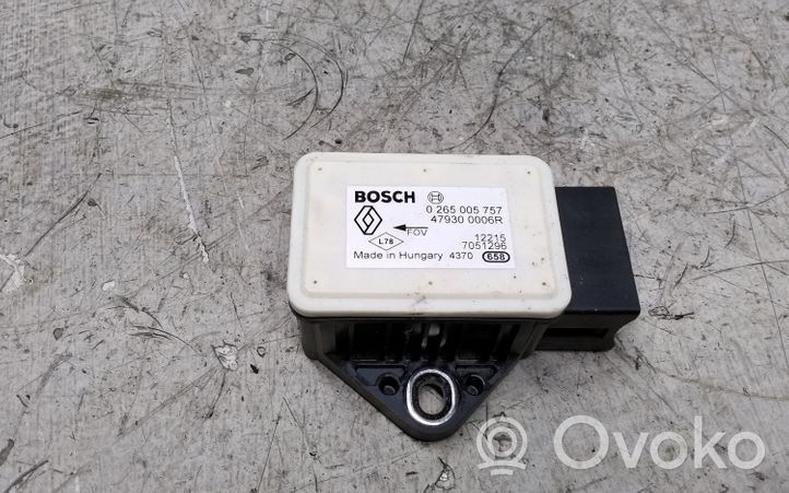 Nissan Qashqai Czujnik przyspieszenia ESP 0265005757