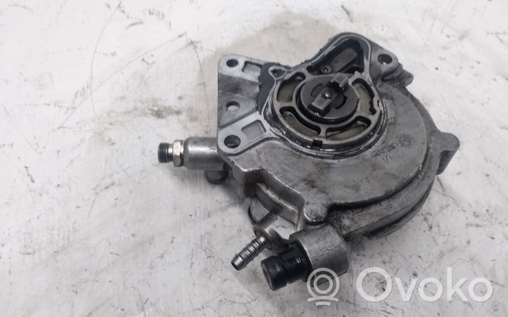 Volkswagen Touareg I Vacuum pump 070145209F