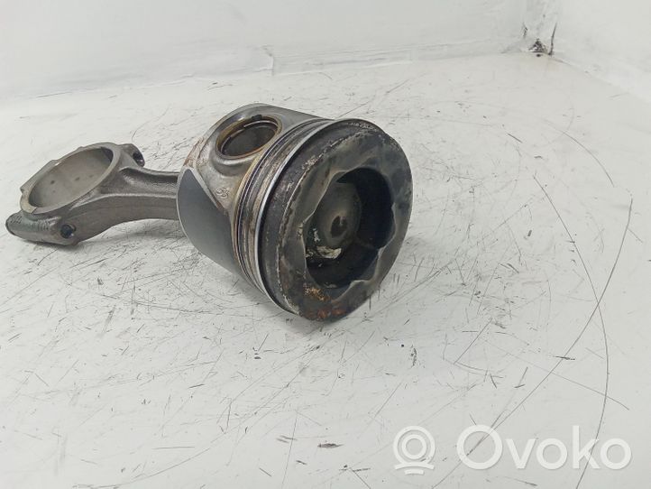 Volkswagen Tiguan Piston avec bielle 