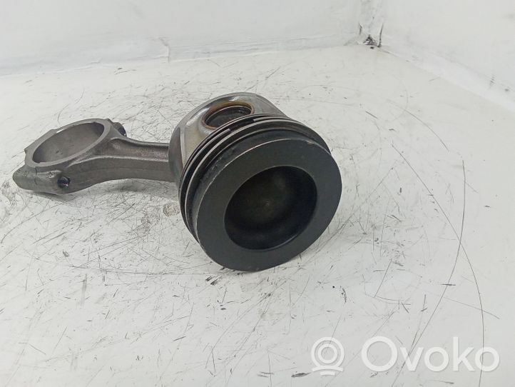 Volkswagen Tiguan Piston avec bielle 