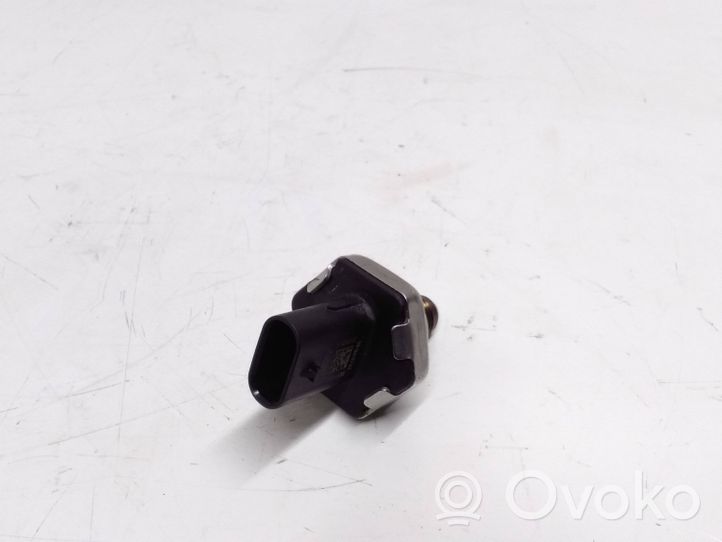 Opel Grandland X Fuel pressure sensor 9812191080