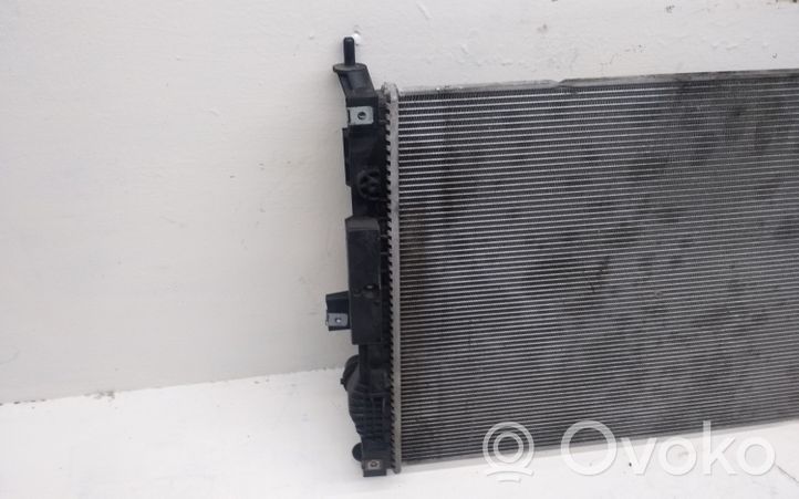 Opel Grandland X Radiateur de refroidissement P9815574380