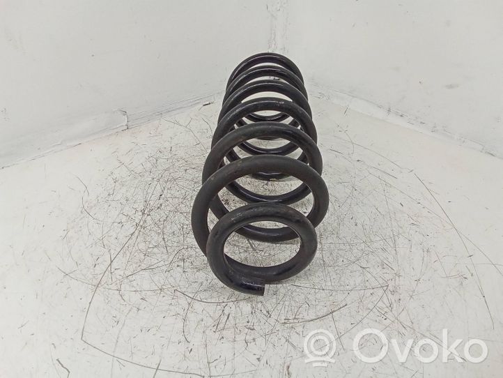 Mercedes-Benz C W205 Front coil spring 