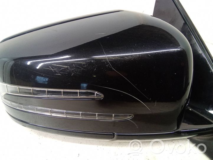 Mercedes-Benz E W212 Front door electric wing mirror A2128105216