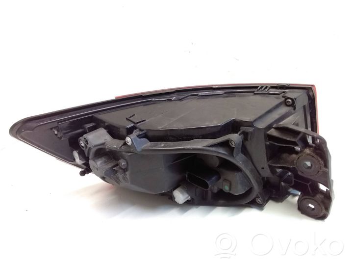 Audi A4 S4 B9 Luci posteriori 8W5945070A