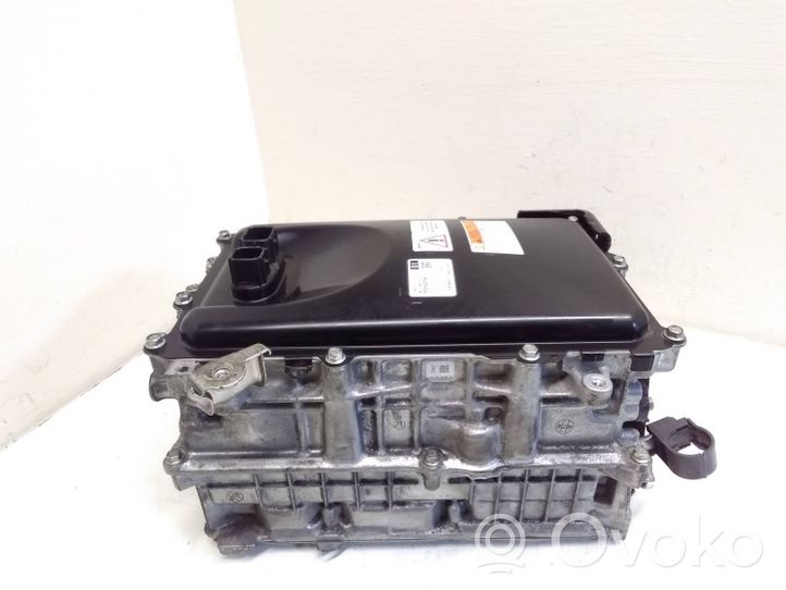 Toyota Prius (XW50) Convertisseur / inversion de tension inverseur G920047350