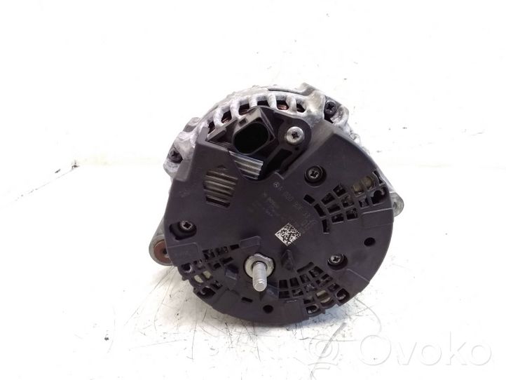 Mercedes-Benz GLA W156 Generatore/alternatore A0009063322