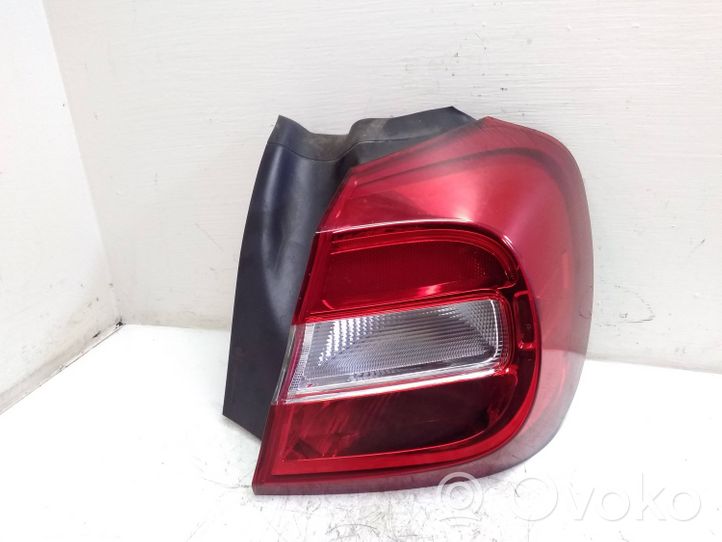 Mercedes-Benz GLA W156 Luci posteriori A1569060858