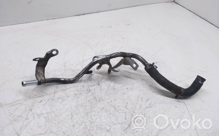 Subaru Outback Tuyau de liquide de refroidissement moteur 