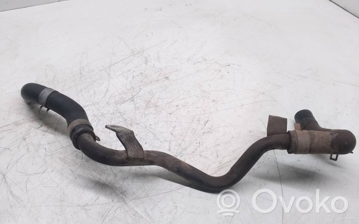 Subaru Outback Tuyau de liquide de refroidissement moteur 