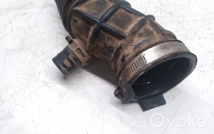 Subaru Outback Ansaugrohr Ansaugschlauch Turbolader 14462AA510