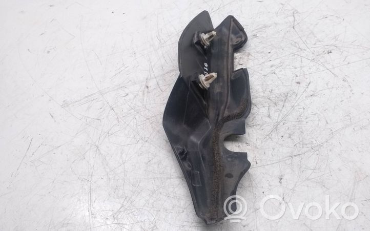 Subaru Outback Listwa pod lampę tylną 63134AJ000