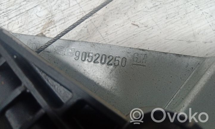 Opel Omega B2 Takaoven ikkunan nostin moottorilla 90520250