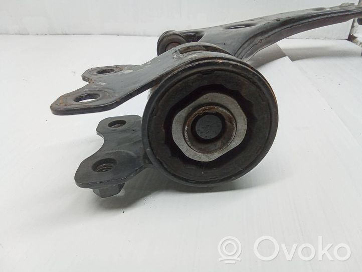 Ford Focus C-MAX Front lower control arm/wishbone 