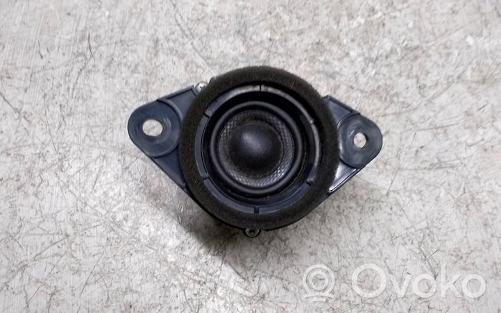 Toyota Prius (XW30) Panel speaker 8616047100