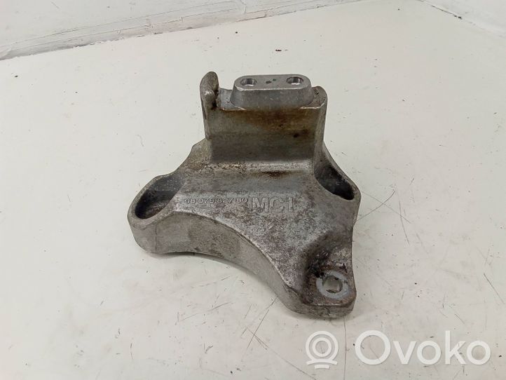 Citroen C4 II Picasso Soporte de montaje de la caja de cambios 9807982780