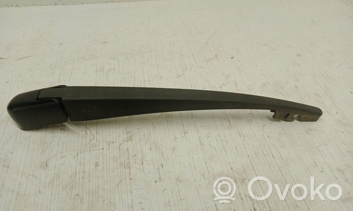 Mitsubishi Grandis Rear wiper blade arm 39852