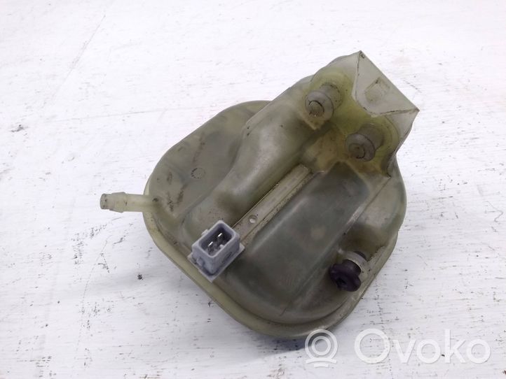 Audi A8 S8 D2 4D Brake fluid reservoir 4D0611301E