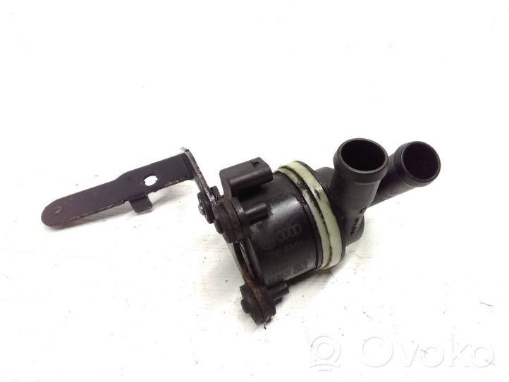 Volkswagen PASSAT CC Electric auxiliary coolant/water pump 5N0965561A