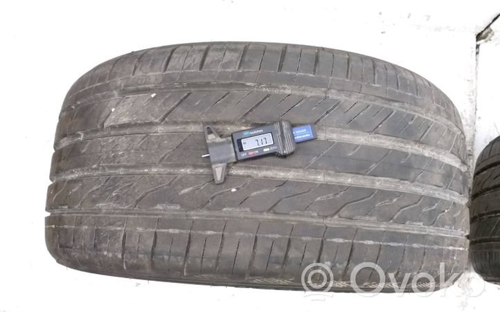 Mercedes-Benz C W204 Pneumatico estivo R18 25535R18