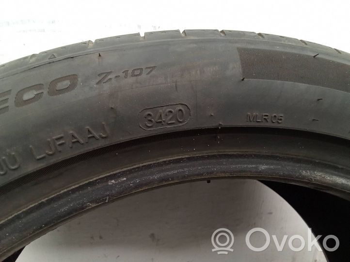 BMW 3 E90 E91 R17 summer tire 22545R17