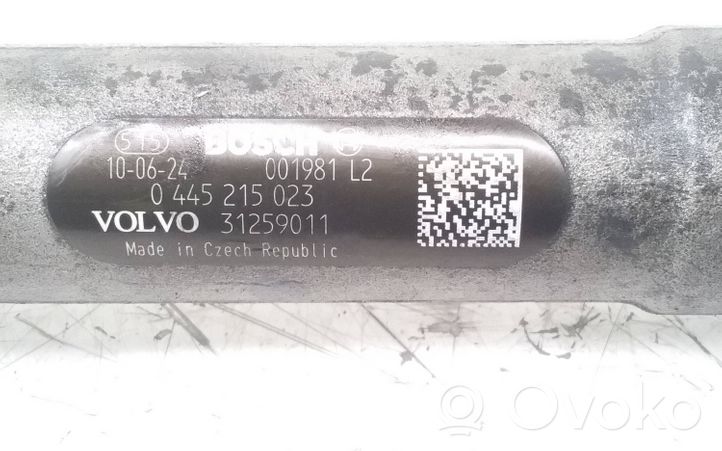 Volvo XC90 Listwa wtryskowa 31259011