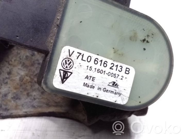 Volkswagen Phaeton Niveausensor Niveauregulierung hinten 7L0616213B