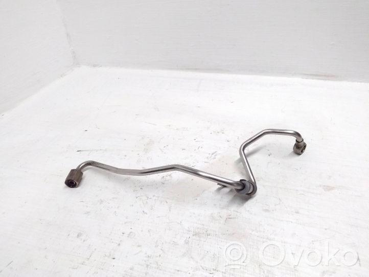 Volkswagen Tiguan Turbo turbocharger oiling pipe/hose 04L145771H