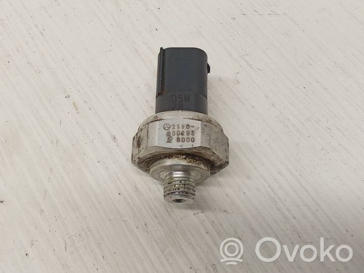 Mercedes-Benz C W204 Sensor de presión del aire acondicionado (A/C) 211000283