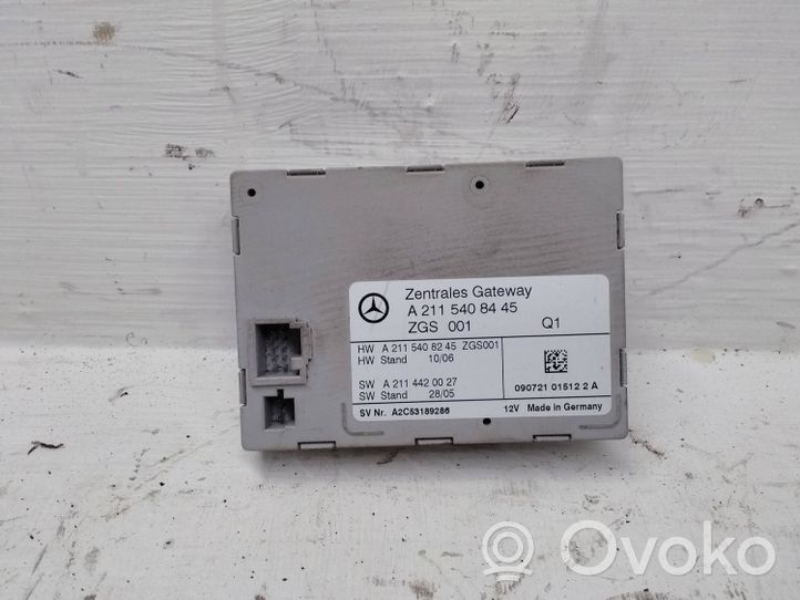 Mercedes-Benz CLS C219 Oven keskuslukituksen ohjausyksikön moduuli A2115408445