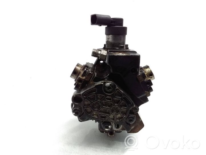 Audi Q7 4L Pompe d'injection de carburant à haute pression 059130755S