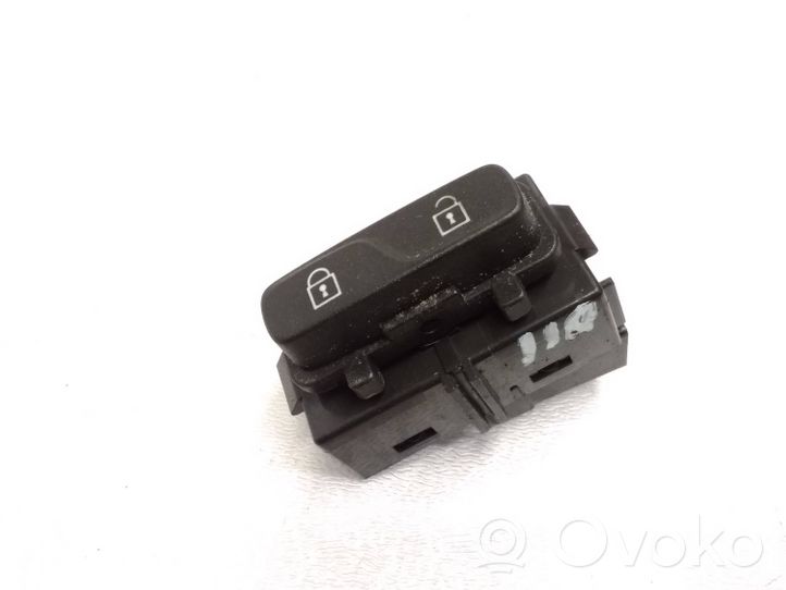 Volvo XC60 Central locking switch button 31272015