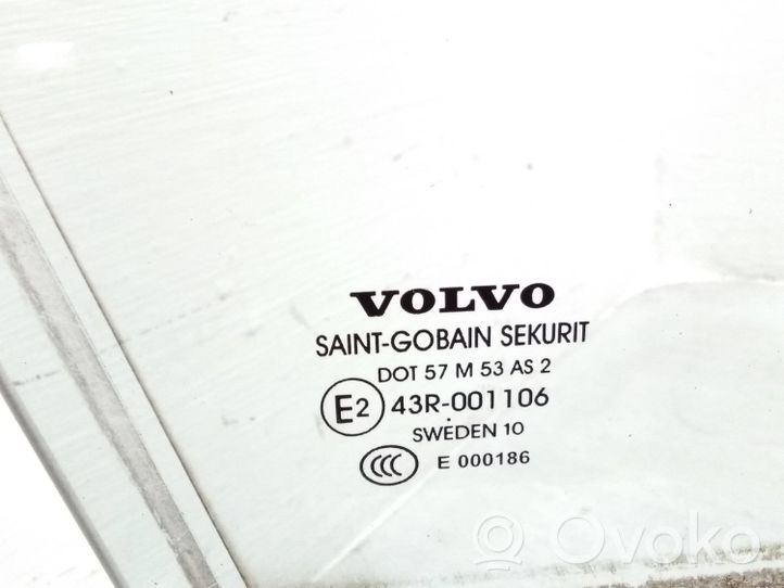 Volvo XC60 Szyba drzwi przednich 